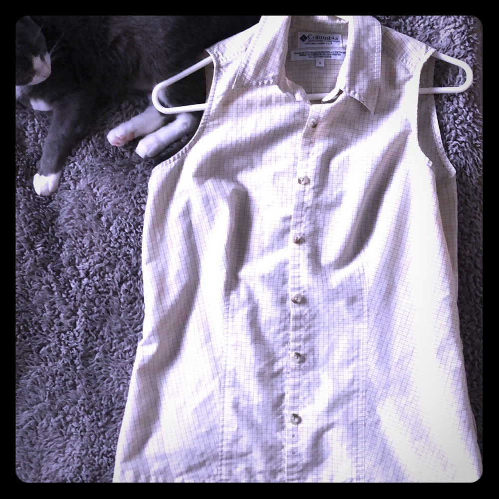 Women’s Columbia PGF shirt size SM